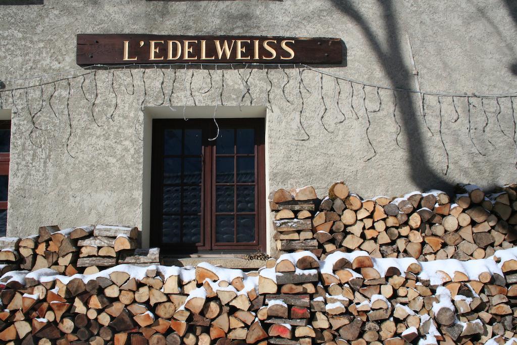 לה גראב Hotel Auberge Edelweiss מראה חיצוני תמונה